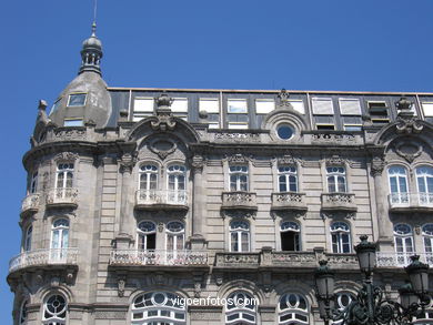 BUILDINGS OF THE TOTAL ECLECTICISM