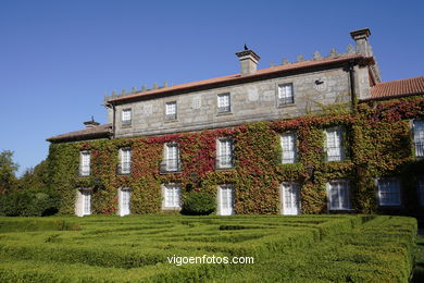 PAZO DE CASTRELOS.  QUIÑONES DE LEÓN. EL PAZO GALLEGO. SIGLO XVII