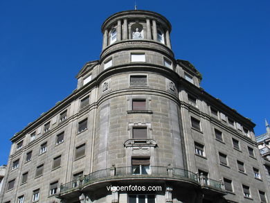 EDIFICIOS DE ARQUITECTURA DE POSGUERRA