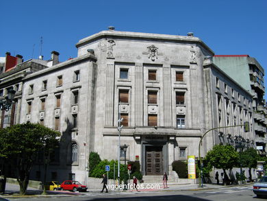 Edificios de posguerra