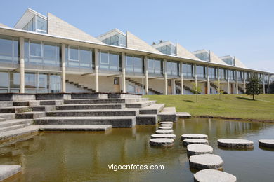 ARQUITETO ALFONSO PENELA - ARQUITECTURA ECONÔMICAS E EMPRESARIAIS UNIVERSIDADE DE VIGO