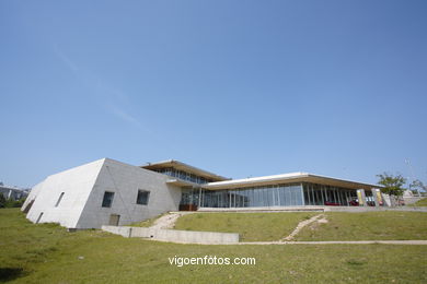 ARQUITETO ALFONSO PENELA - ARQUITECTURA CIÊNCIAS JURÍDICAS UNIVERSIDADE DE VIGO