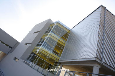 ARQUITETO CESSAR PORTELA - ARQUITECTURA FACULTEM DE MINAS UNIVERSIDADE DE VIGO