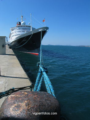 CARONIA - CRUISE SHIP CUNARD