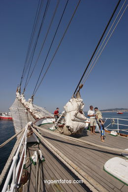 JUAN SEBASTIÁN O CANO - NAVIO ESCOLA