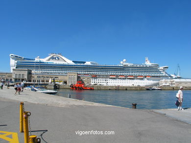 GOLDEN PRINCESS - CRUISE SHIP 