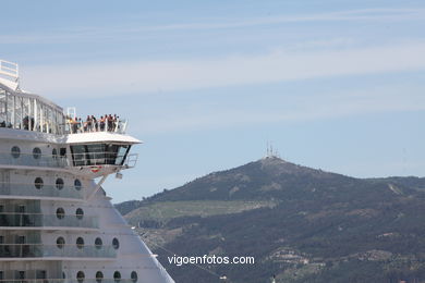 HARMONY OF THE SEAS - CRUISE SHIP 