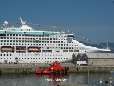 OCEANA - CRUISE SHIP  P&O