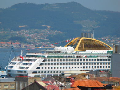 OCEANA - CRUISE SHIP  P&O