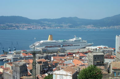 ORIANA - CRUISE SHIP 