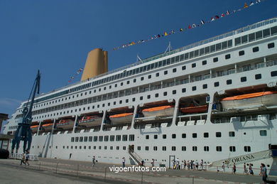 ORIANA - CRUISE SHIP 