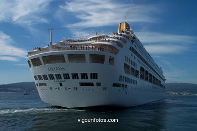 ORIANA - CRUISE SHIP 