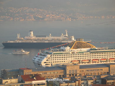 OUTROS TRANSATLÁNTICOS NO PORTO DE VIGO