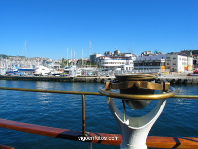 VELERO NAVIO ESCOLA PALINURO (ITALIANO)