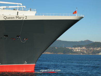 QUEEN MARY 2 (II) - CRUISE SHIP CUNARD
