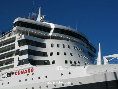 QUEEN MARY 2 (II) - CRUISE SHIP CUNARD