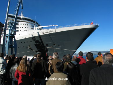 QUEEN MARY 2 (II) - CRUISE SHIP CUNARD