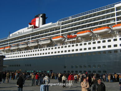 QUEEN MARY 2 (II) - CRUISE SHIP CUNARD