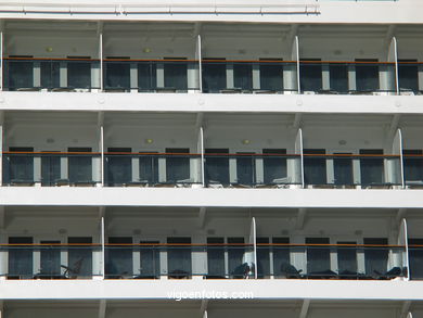 QUEEN MARY 2 (II)- TRANSATLÁNTICO CUNARD