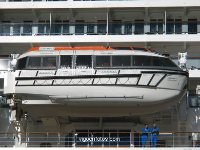 QUEEN MARY 2 (II) - CRUISE SHIP CUNARD