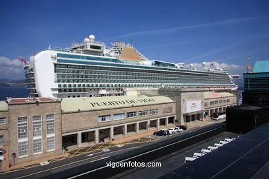 VENTURA  - CRUISE SHIP 