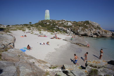 PRAIA AREÍÑA. ILHAS CIES