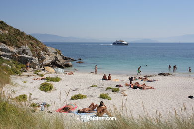 PRAIA AREÍÑA. ILHAS CIES