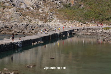 THE LAKE OF  THE CHILDREN - CIES ISLANDS