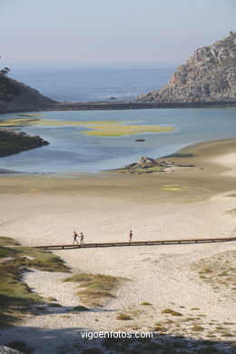 EL LAGO DE LOS NIÑOS- ISLAS CÍES