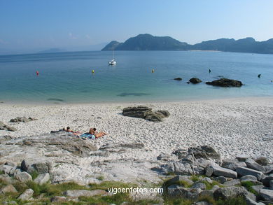 PRAIA DE NOSSA SENHORA. ILHAS CIES