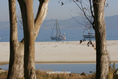 PRAIA DE RODAS. ILHAS CIES