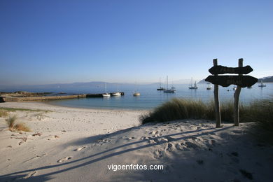 PRAIA DE RODAS. ILHAS CIES