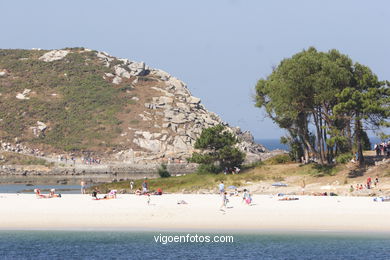 PRAIA DE RODAS. ILHAS CIES