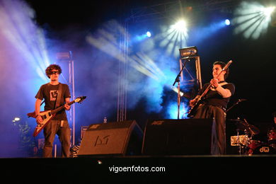 QUATRO D ABRIL - CONCIERTO EN CASTRELOS - VIGO