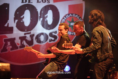 JAVIER ÁLVAREZ - CONCIERTO ESTRELLA GALICIA EN VIGO 2006