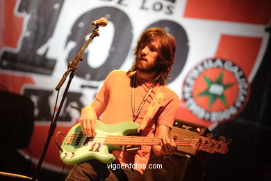 CÓMPLICES - TEO CARRALDA - CONCIERTO ESTRELLA GALICIA EN VIGO 2006