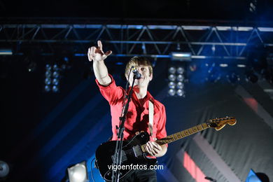 FRANZ FERDINAND - CONCIERTO EN CASTRELOS - VIGO