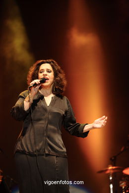 GAL COSTA - CONCERT IN CASTRELOS - VIGO