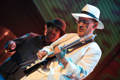 JOAQUIN SABINA EM CONCERTO. CLUBE NÁUTICO - VIGO