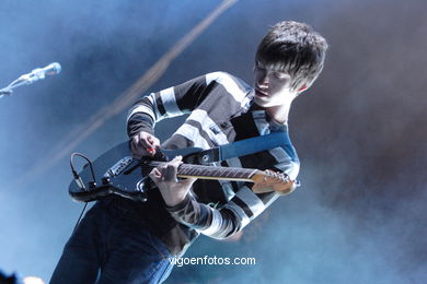 ARTIC MONKEYS - CONCERT IN CASTRELOS - VIGO (SPAIN)