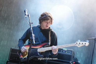 ARTIC MONKEYS - CONCIERTO EN CASTRELOS - VIGO