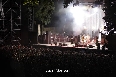 ARTIC MONKEYS - CONCERT IN CASTRELOS - VIGO (SPAIN)