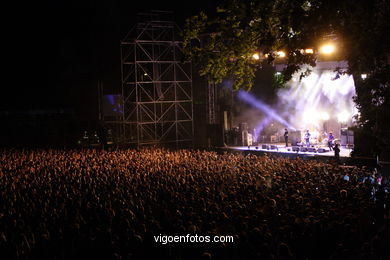 ARTIC MONKEYS - CONCERT IN CASTRELOS - VIGO (SPAIN)