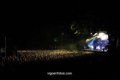 ARTIC MONKEYS - CONCERT IN CASTRELOS - VIGO (SPAIN)