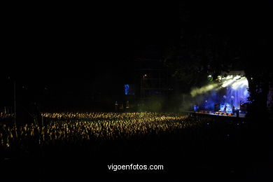 ARTIC MONKEYS - CONCERT IN CASTRELOS - VIGO (SPAIN)