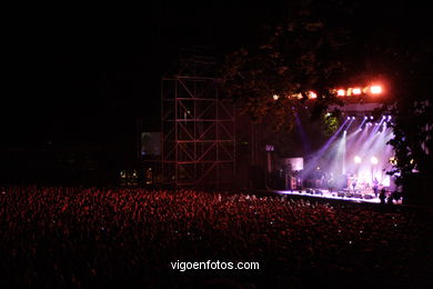 ARTIC MONKEYS - CONCERT IN CASTRELOS - VIGO (SPAIN)