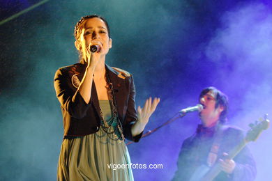 JULIETA VENEGAS - CONCERT IN CASTRELOS - VIGO (SPAIN)