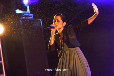 JULIETA VENEGAS - CONCERT IN CASTRELOS - VIGO (SPAIN)