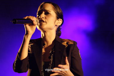 JULIETA VENEGAS - CONCIERTO EN CASTRELOS - VIGO