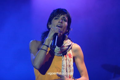 BEBE EM CONCERTO - FESTIVAL PARA VIGO VOU-ME - CASTRELOS